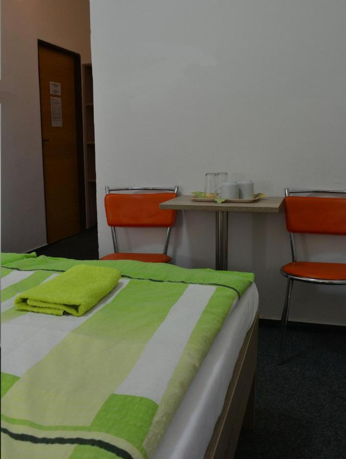 Hotel Decin Na Skrivance Luaran gambar