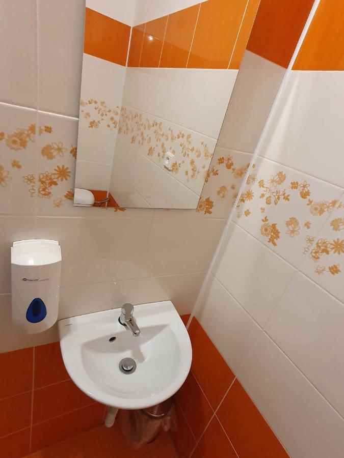 Hotel Decin Na Skrivance Luaran gambar