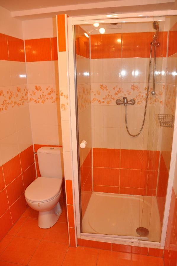Hotel Decin Na Skrivance Luaran gambar